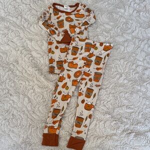 Spearmint Fall-Themed Pajama Set